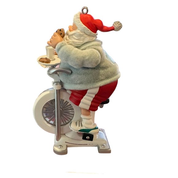 Hallmark Keepsake Ornament Snackercize 2003 Movement Santa Cycles Exercise Worko - Picture 5 of 11